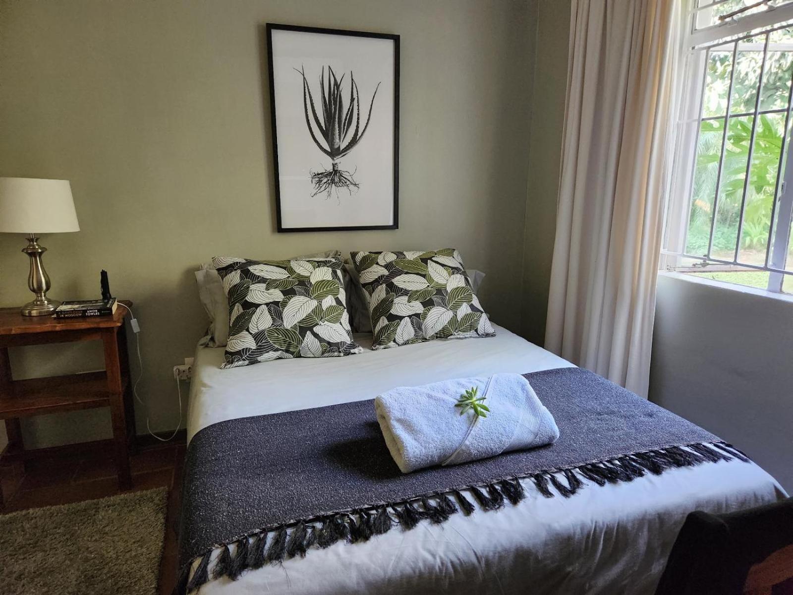 Tree Aloe Guest House Мокопане Стая снимка